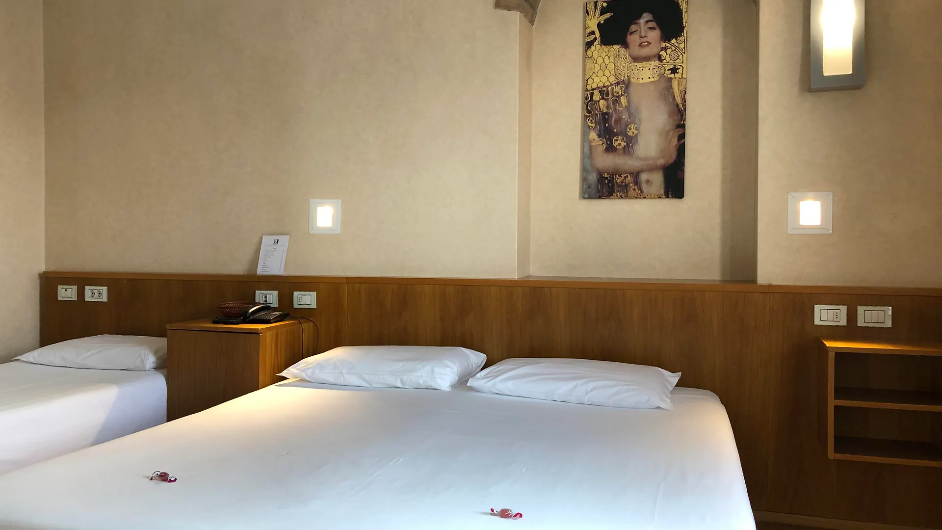 *** Hotel Eurohotel Milano Italia