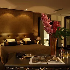 Aqua Palace 4* Венеция